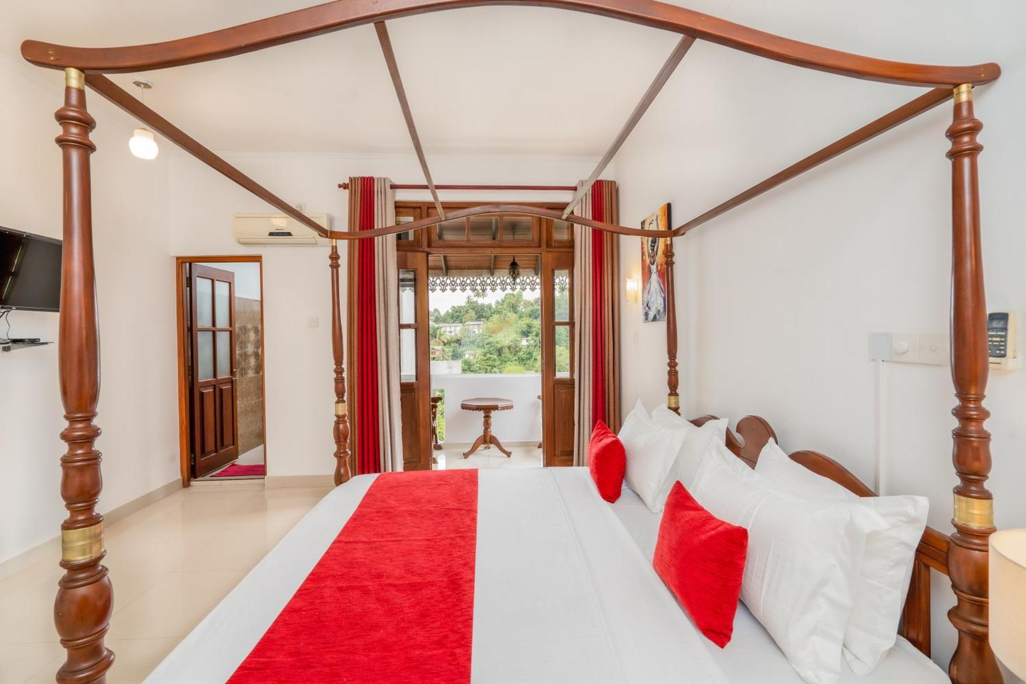Kandy City Oasis Hotel ภายนอก รูปภาพ